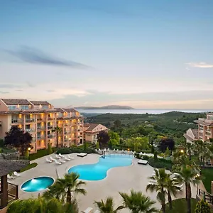  Daire Wyndham Residences, Golf &